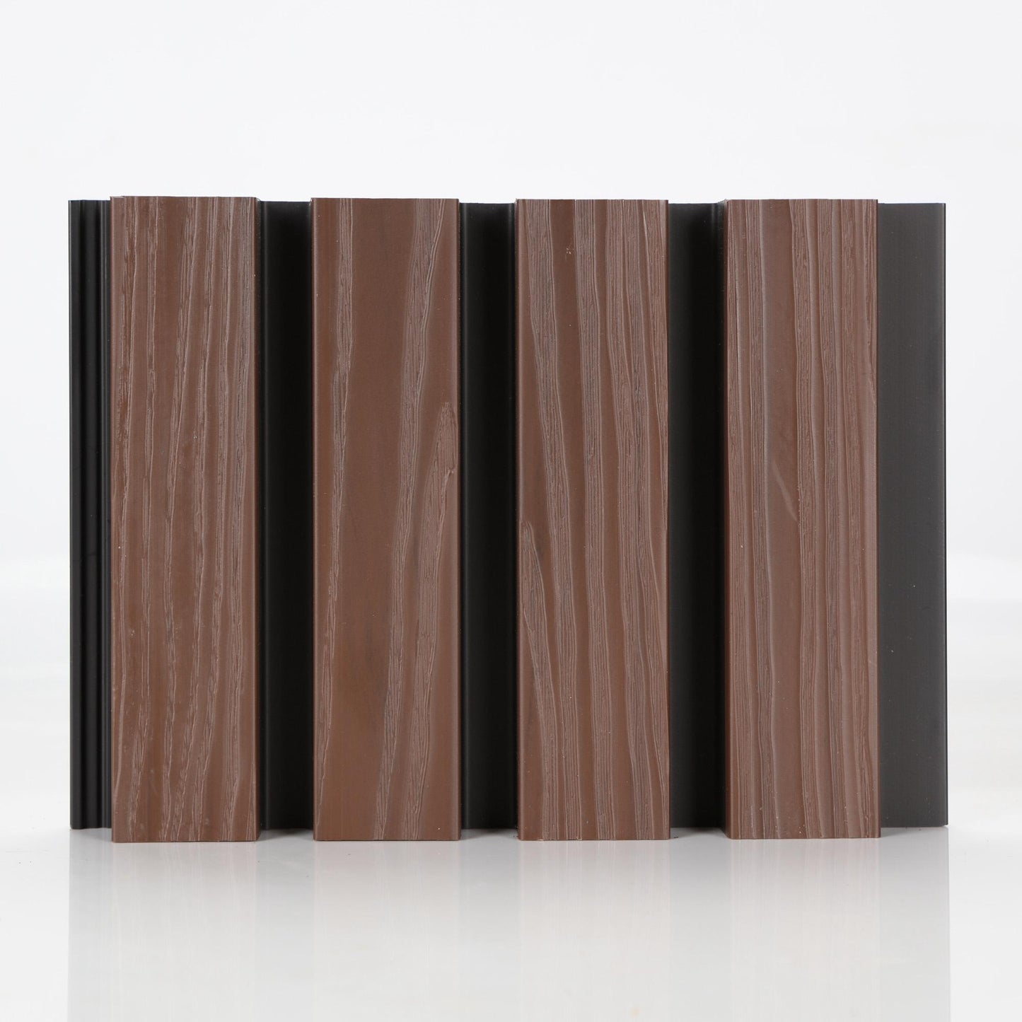 Composiet Gevelbekleding – Walnoot Eiken – 3D Nerf – 290 x 22 cm